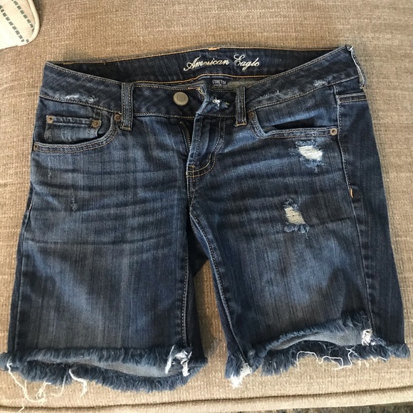 American Eagle Favorite Boyfriend Shorts